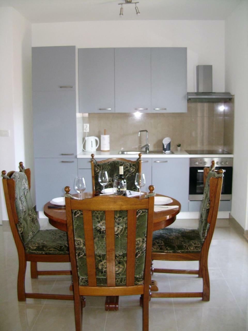 Apartman Nature Dugopolje Exterior photo